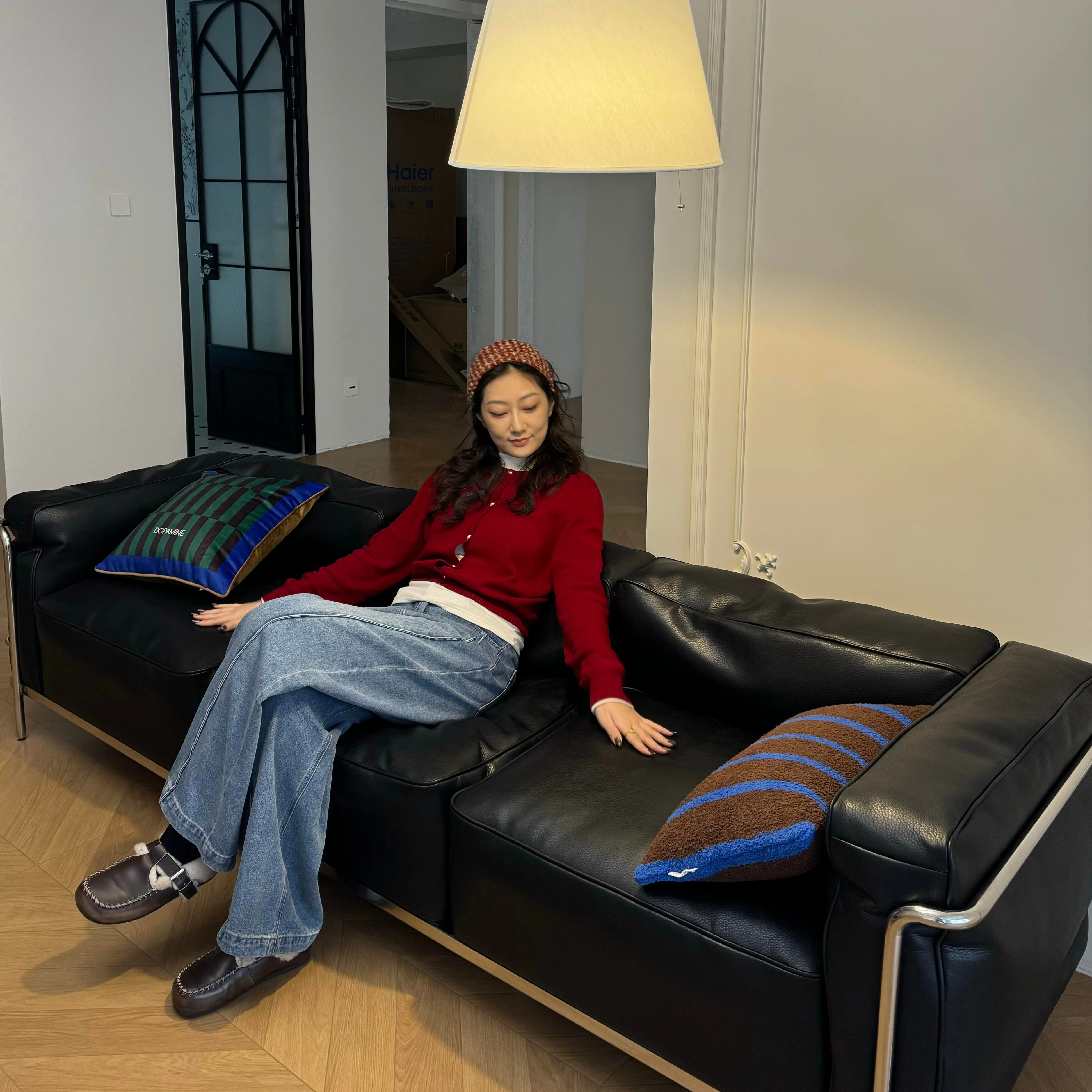 

Classic Minimalist Designer Office Couch Three Seater CE Certified Original Living Room Sofa Furniture