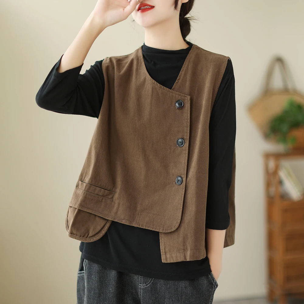 

Свободный крой, винтажный стиль, японский бренд, женский топ из шамбре с асимметричным дизайном, на пуговицах, однотонный, для повседневной носки