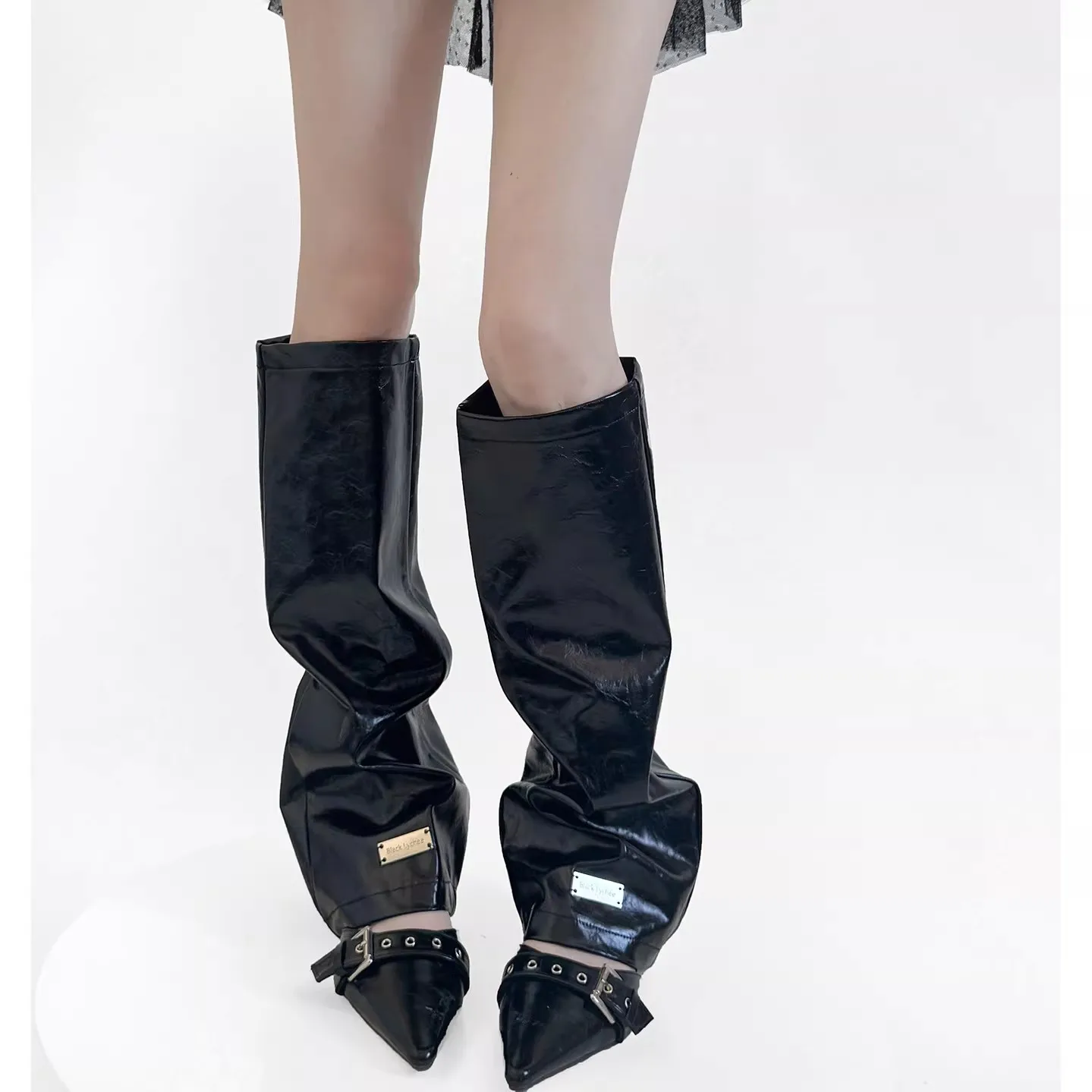 Women Faux Leather Zipper Flare Leg Warmers, Slim Fit Y2K Ins Trendy Calf Socks with Metal Label, Unique Design  R2599 - view 4