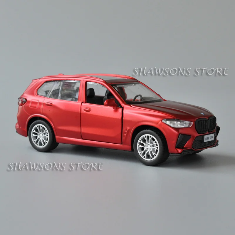 1:43 scala Diecast modello di auto in metallo giocattolo BMW X5 M SUV tirare indietro Replica in miniatura da collezione