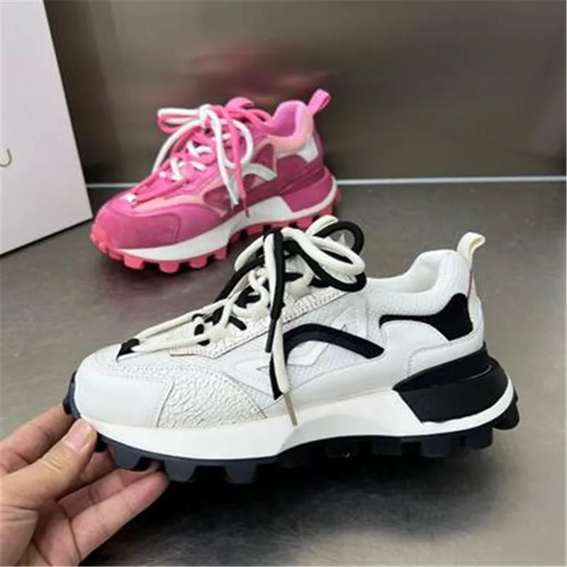 2023 New Women's Sports Shoes Thick Soles Comfortable Outdoor Flat Shoes High Lace Up Platform Women's Fashion Sports Shoes