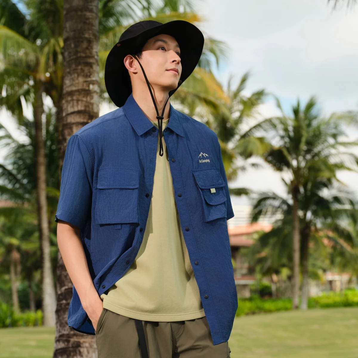 

Bosideng 2024, летняя мужская прохладная дышащая уличная солнцезащитная одежда с камерой B4052205, модная длинная одежда...