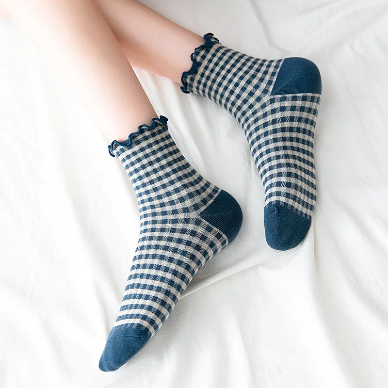 Korean Retro Plaid Lace Mid-tube Socks Girl Fungus Edge Color Lolita Cotton Socks Cute Socks Socks Woman