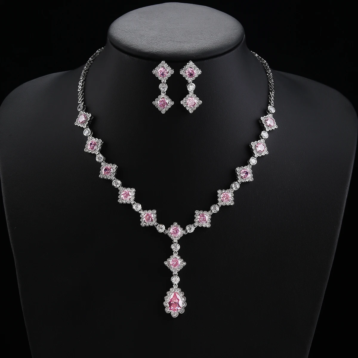 

Luxury Women Necklace and Earring Set Zirconia Silver Color Pink and Green Wedding Jewelry Set CN11065