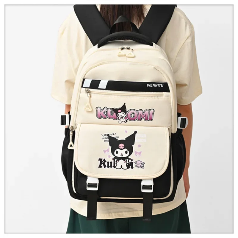 Sanrio Kulomi's new casual breathable schoolbag for women, lightweight spine protection, and large-capacity student backpack.