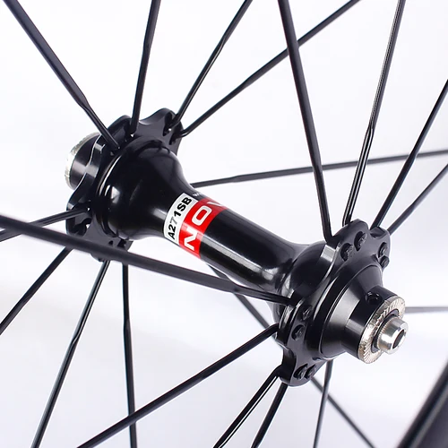 Imagen 2 del producto Nuevas ruedas de bicicleta de carretera Novatec 700C llanta de freno de aleación de doble capa A271/F372SB bujes de bicicleta ligeros 20 24 orificios 4 rodamientos 7/11S juego de ruedas