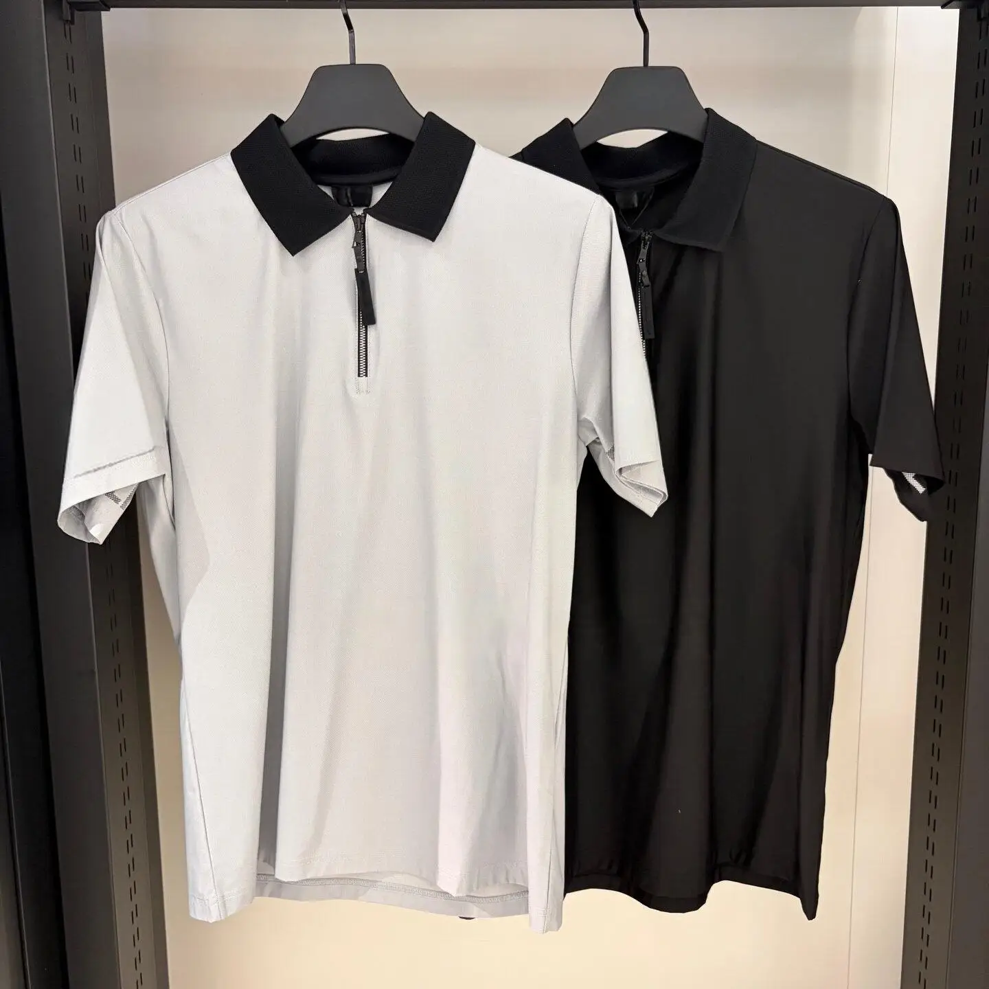 Men's Quick-Dry Half-Zip Collared Short-Sleeve Polo Shirt for Golf—Comfortable and Versatile