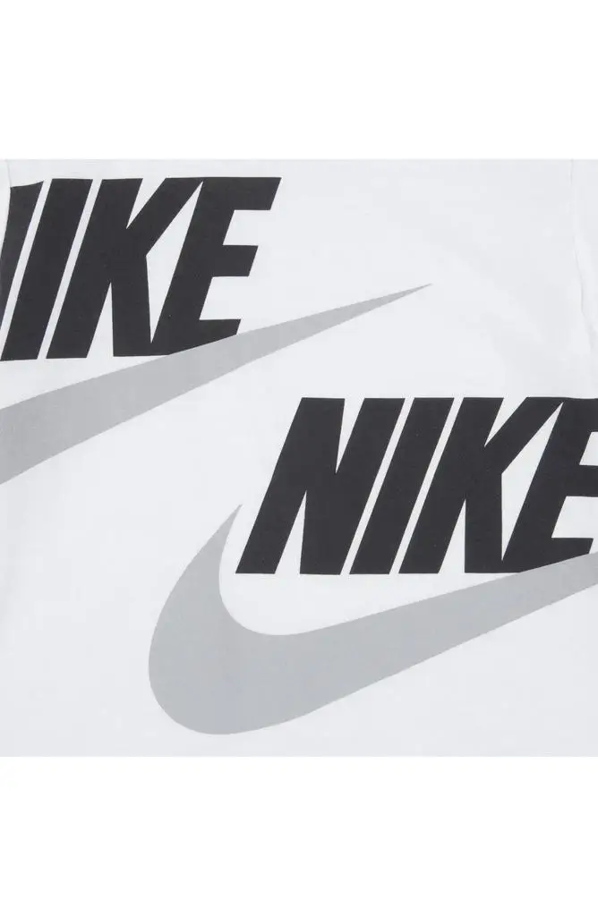 Nike | Kids' T-Shirt & Cargo Shorts Set