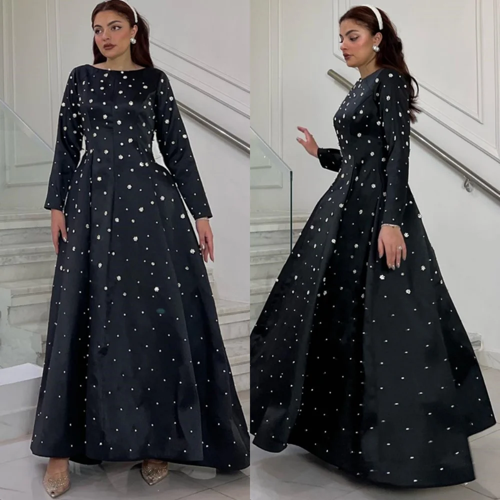 

Customized Luxury Black Satin Evening Dress Exquisite O-Neck Long Sleeves Homecoming Dresses Fashion Crystal Party Gowns