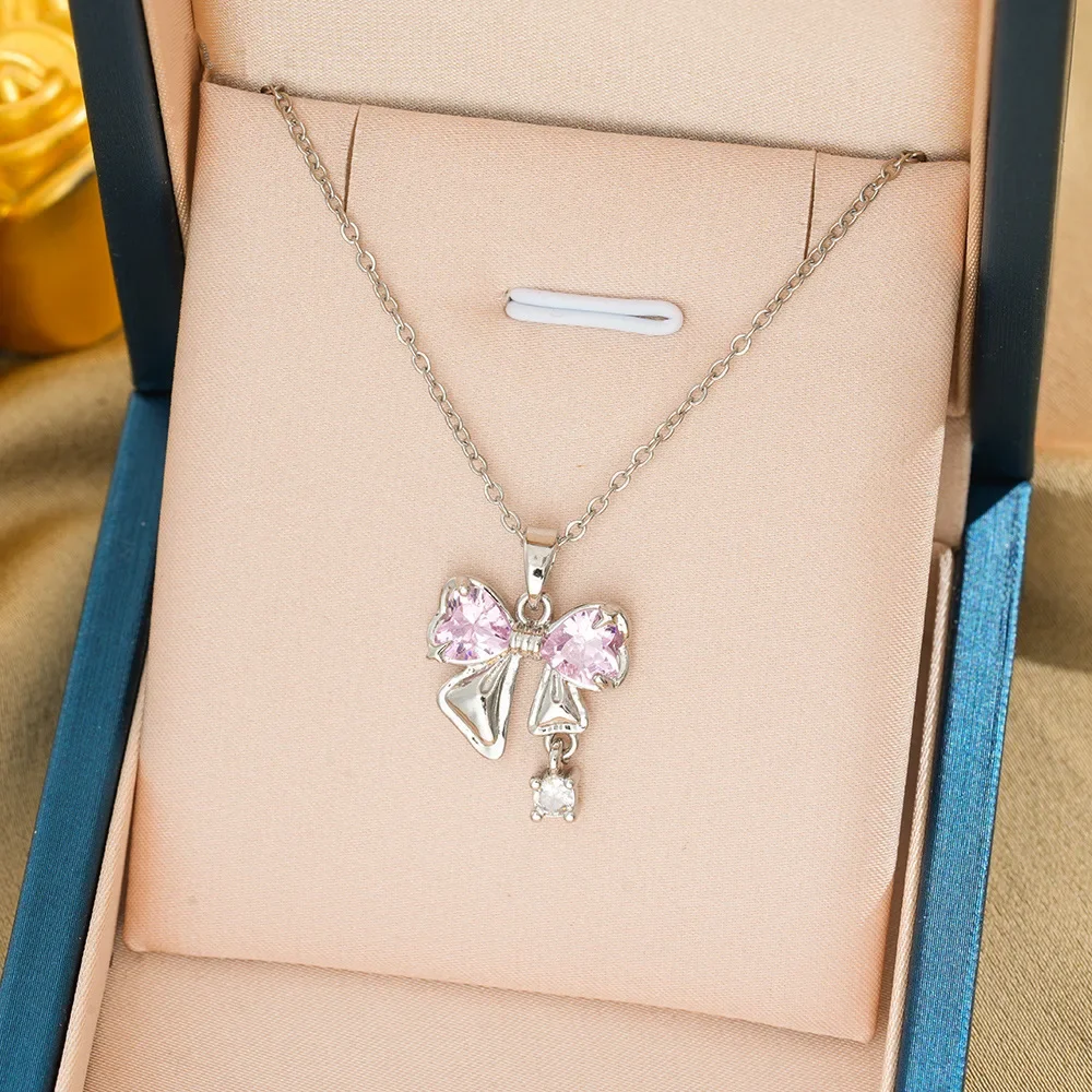 

Super shiny and sweet collarbone chain Zircon butterfly necklace 2025 new style