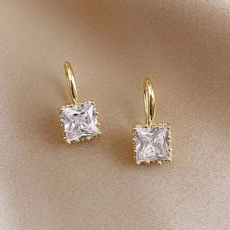 Huitan Fashion Contracted Design Square CZ Drop Earrings Luxury Gold Color Temperament Women\'s Earrings New Trendy Jewelry Bulk