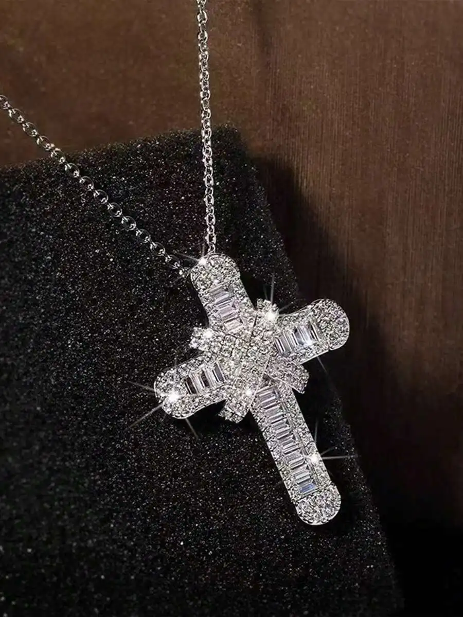 

Hip Hop Style Micro Inlaid Zirconia Cross Pendant Necklace For Women