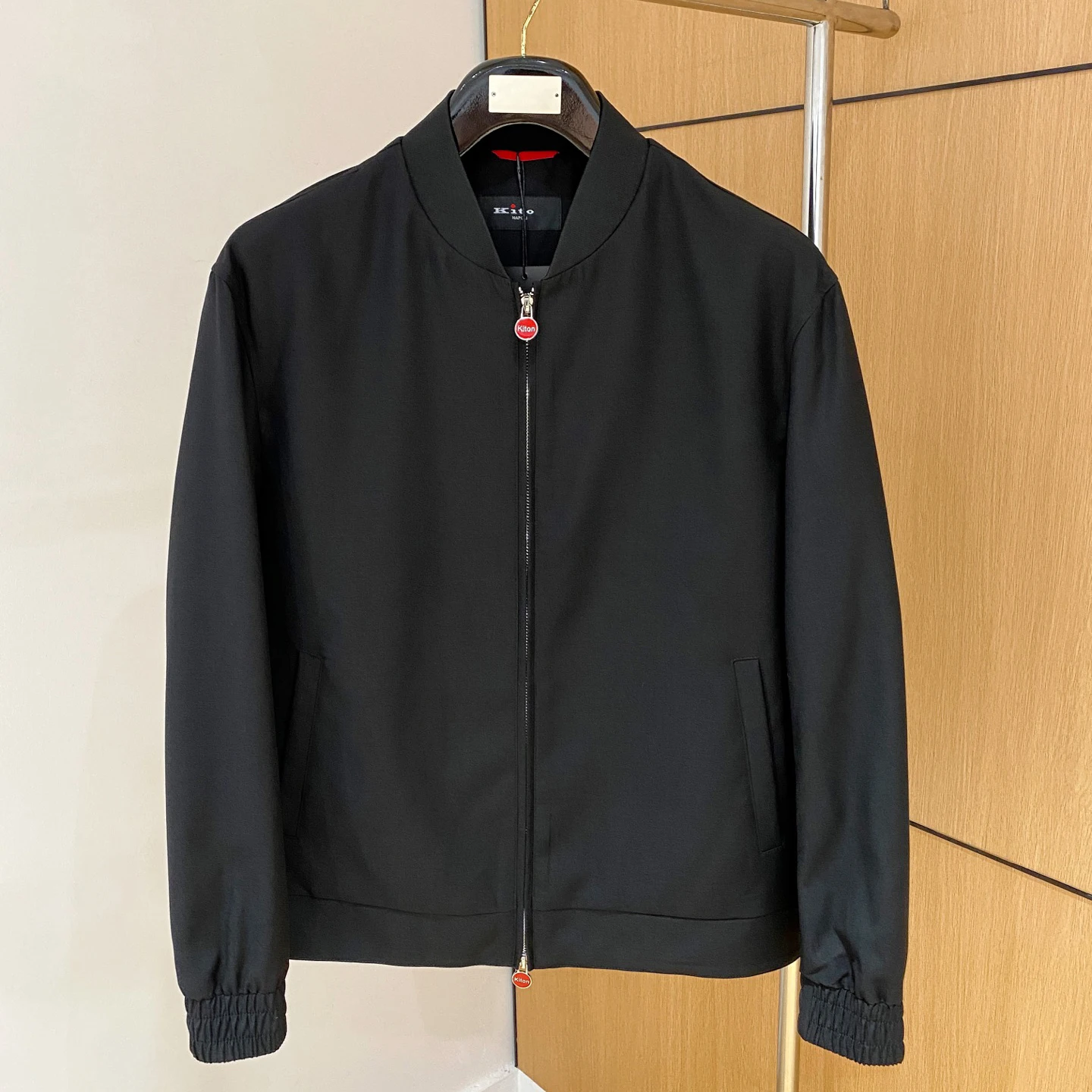 Kiton otoño e invierno popular simple moda versátil casual hombres gorra de béisbol chaqueta pantalones conjunto