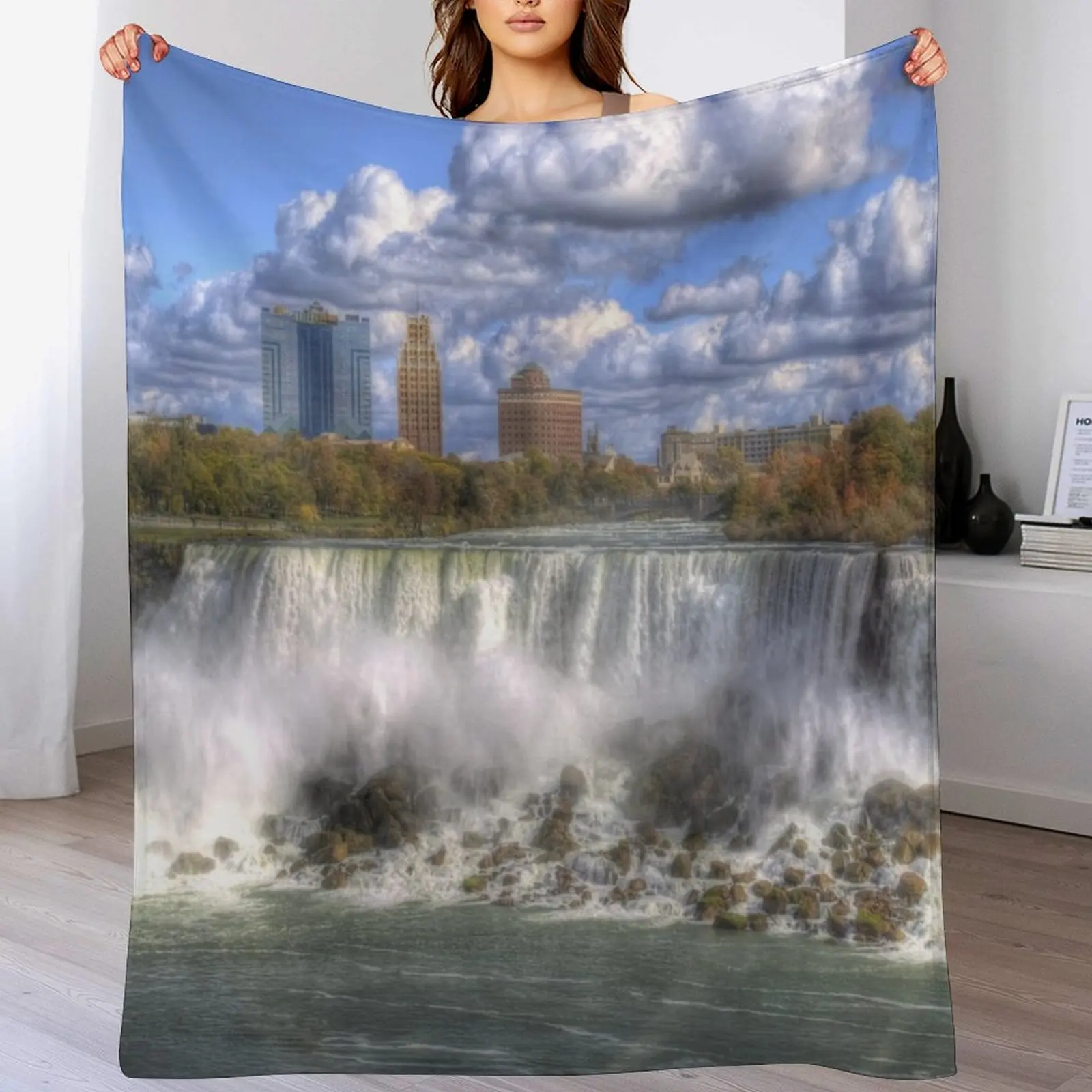 

Niagara Falls Canada Throw Blanket funny gift Fashion Sofas Retros Shaggy Blankets