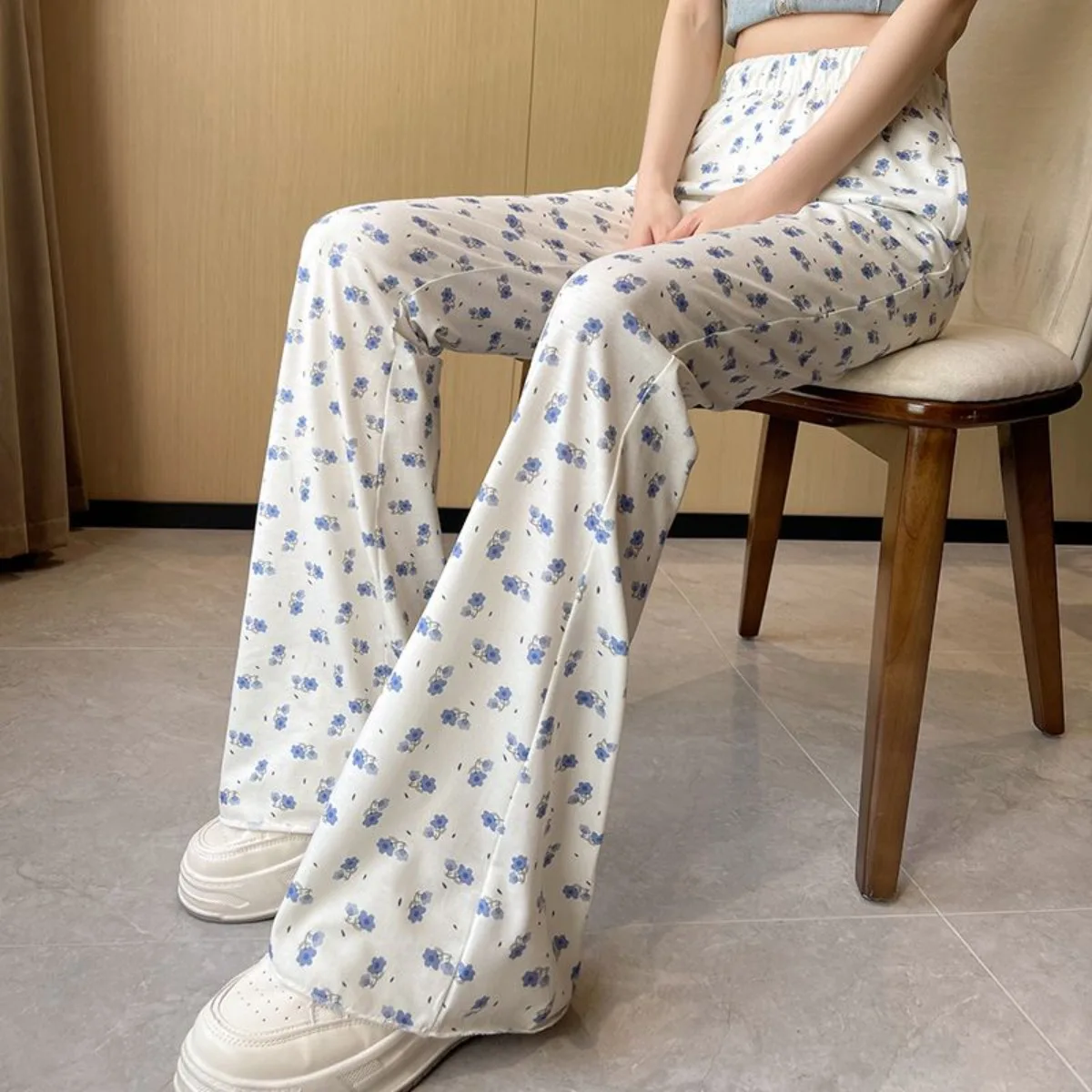 Y2k Sweet Spicy Girl Floral Micro Flared Casual Pants for Women in Summer, High Waist Super Beautiful Loose Straight Leg Pants
