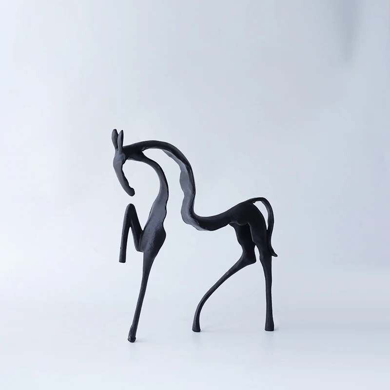 الوافدين الجدد المعادن الفن الحرف الإبداعية الحيوان الديكور سطح المكتب تمثال أسود أحمر معدن الحصان النحت #2