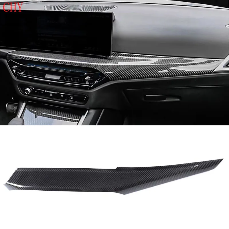 

Для BMW 3, 4 серии, M3 G80, G81, M4 G82, G83, G42, G20, G22, G23, G26 2025+ — рамка центрального воздуховода из настоящего карбона