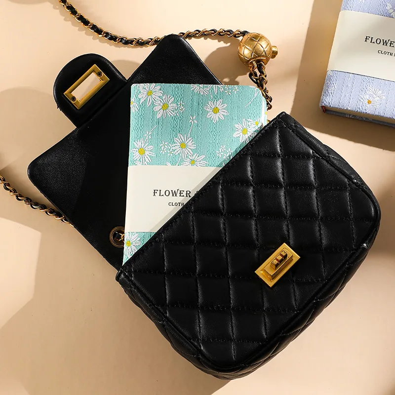 Literary Bubble Cot… - image