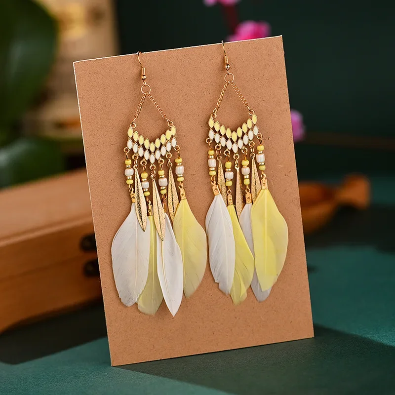 Boheemse Etnische Veren Bengelen Oorbellen Voor Vrouwen Trendy Lange Kwastjes Kleurrijke Kralen Drop Oorbellen Meisje Vrouwelijke Boho Sieraden