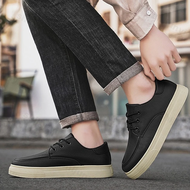 2025 Summer New Style Men's Sports Casual Shoes Fashion Trend Comfortable Single Shoes Concise Design Non slip Lace-up Sneakers