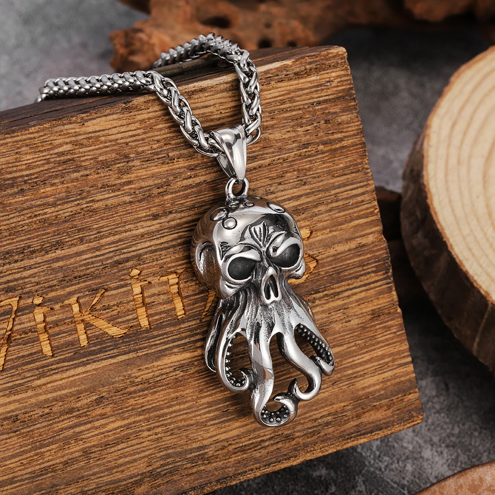 Fashion Vintage Skull Octopus Squid Long Hanging Chain Sea Monster Pendant Necklace Punk Style Unisex Multi-purpose Jewelry For