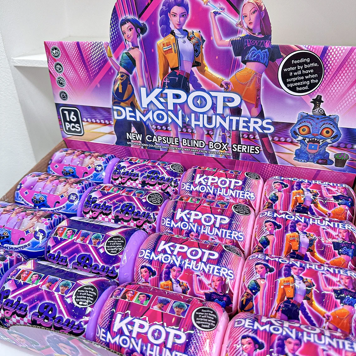 Kpop شيطان الصيادين دمية قلادة صندوق أعمى سلسلة شخصيات كرتونية الحلي دمى المشجعين الأطفال هدية صندوق أعمى عشوائي