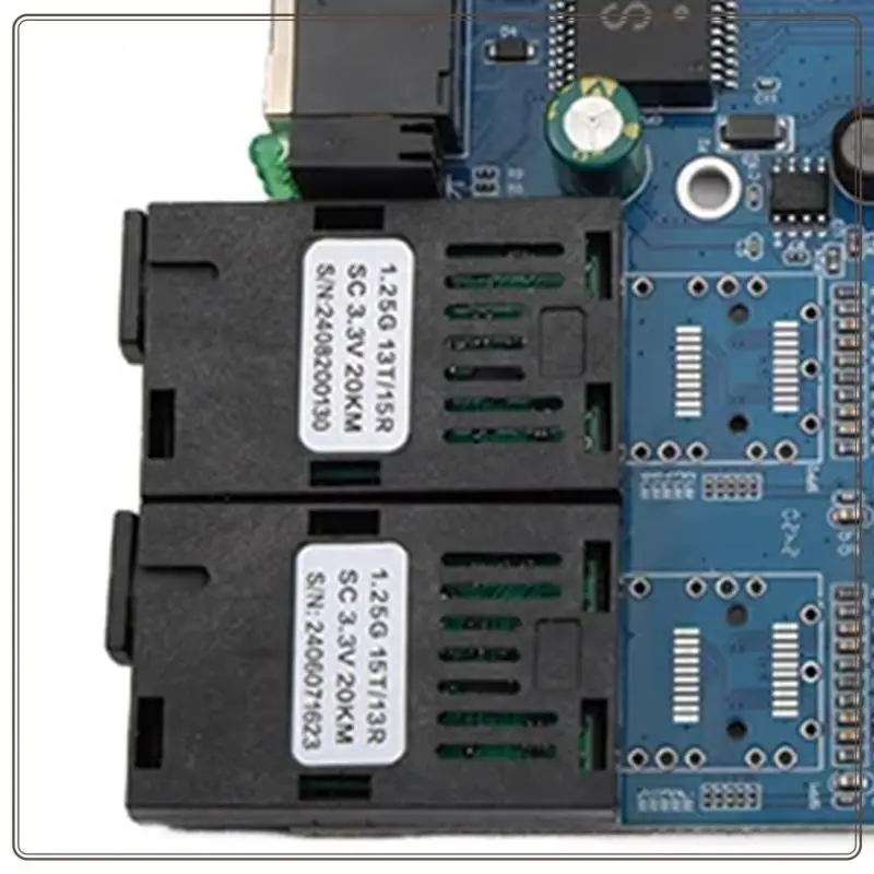 جيجابت محول إيثرنت سريع الألياف عكس POE وضع واحد 2 منافذ الألياف البصرية و4 منافذ RJ45 محول الوسائط البصرية-ABDQ