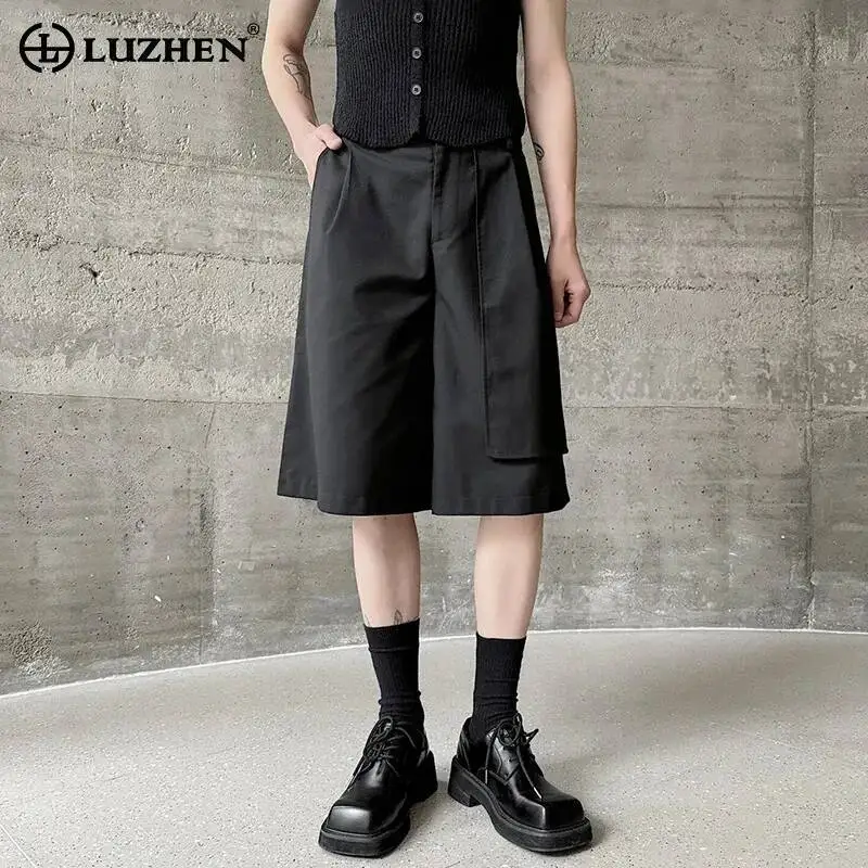 

LUZHEN 2026 Summer Original Patchwork Hemline Design Straight Five-pointed Pants Men's Trendy Solid Color Handsome Shorts JY6973