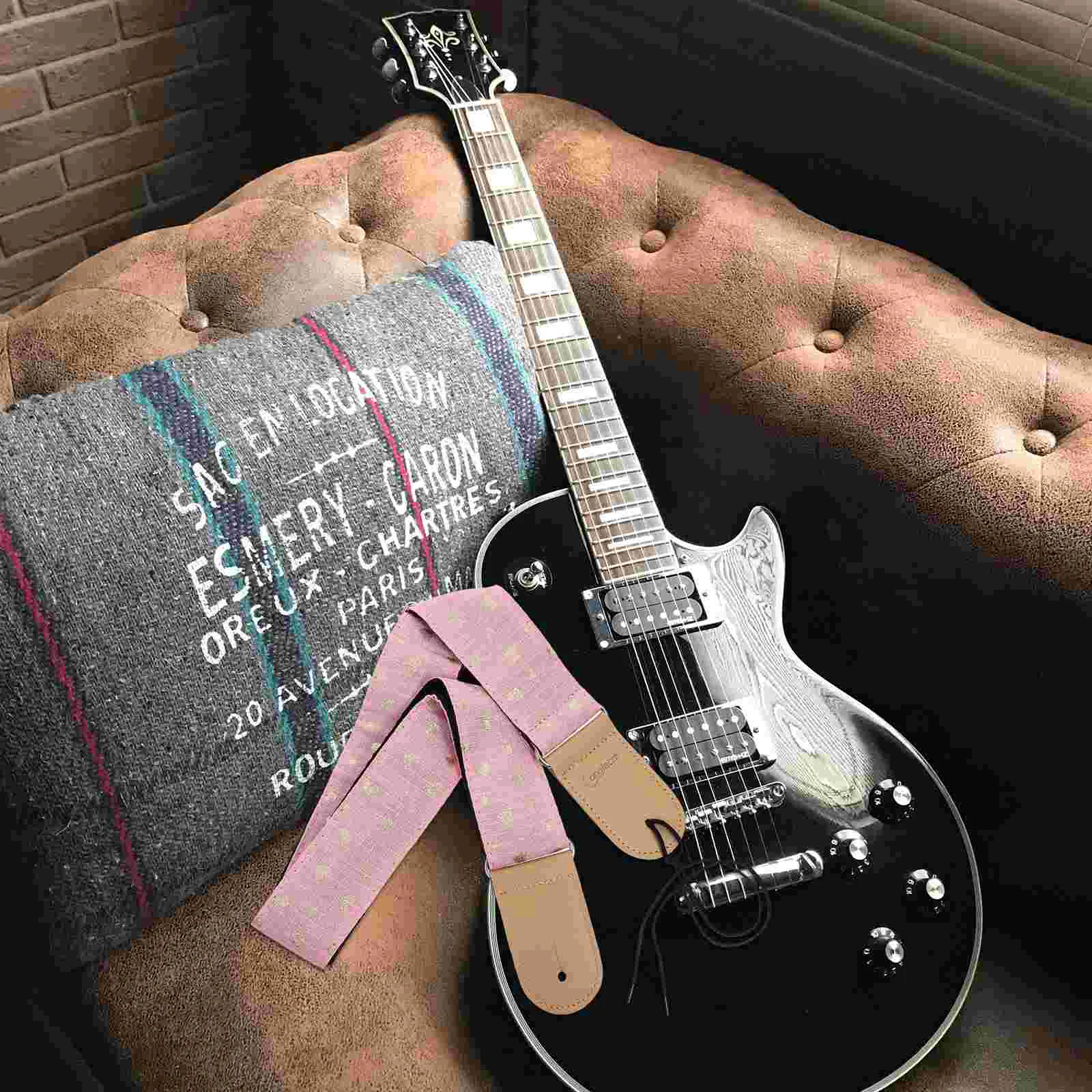 1Pc Unique Guitar Accessory Guitar Strap Practical Instrument Strap (Pink)