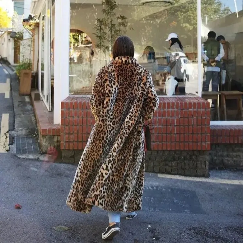 Women Imitation Fox Fur Leopard Printed Trench Coat X-Long Thickened Turn Down Collar Bomber Jacket Autumn Winter Parka Cardigan