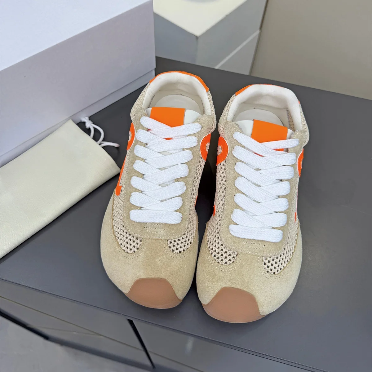 2026 High Quality Autumn Women Shoes Low Top Sneakers Lace Up Versatile Daily Casual Footwear ch26030406