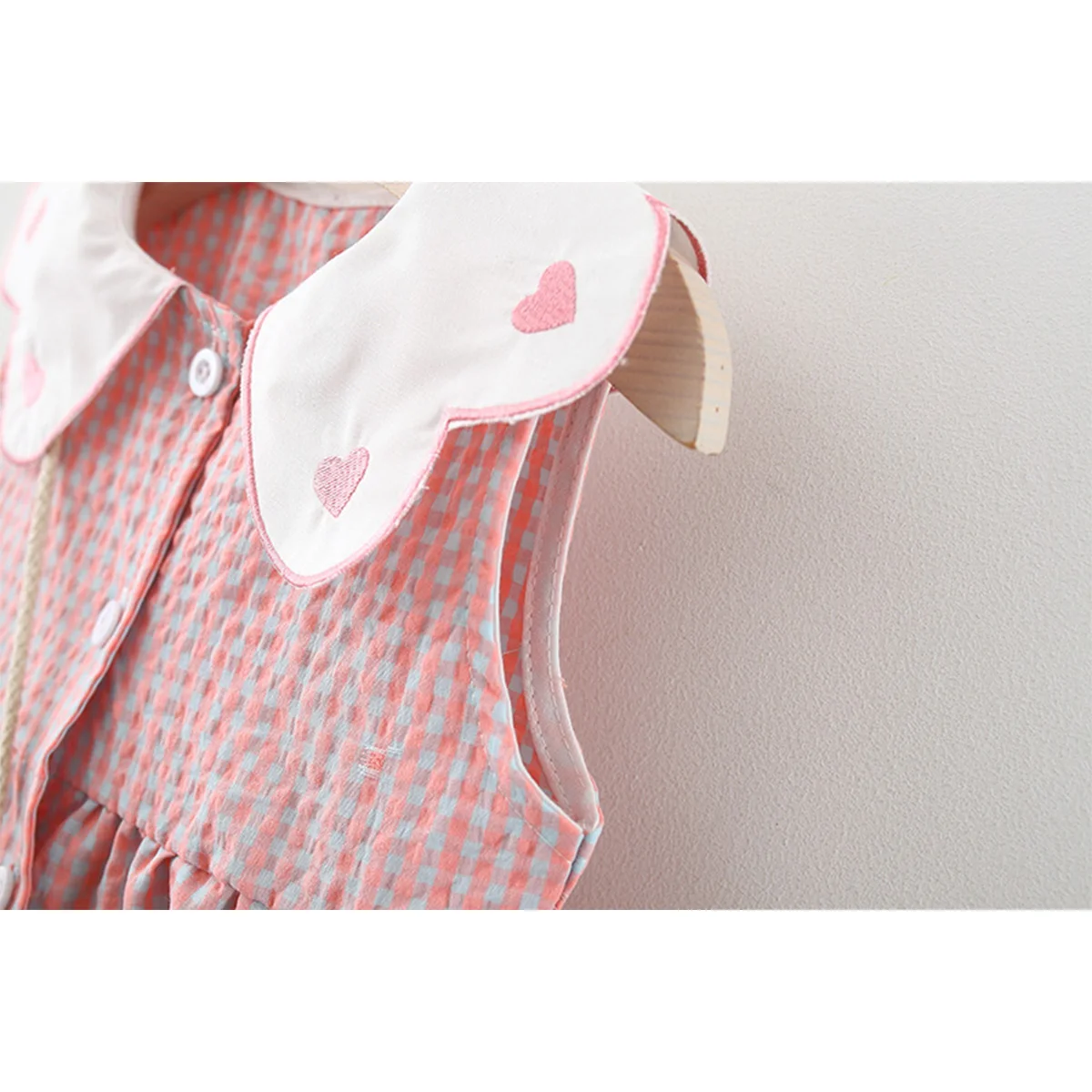 2 Pcs Summer New Dress Girl\'s Sleeveless Lace Heart Collar Sweet and Beautiful Plaid Button Cotton Cloth Dress