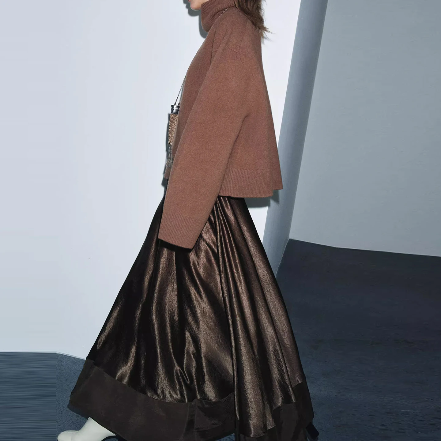 Faionable soie Satin jupe Midi pour les femmes automne 2025 Ele polyvalent Quali dames jupe européenne Sle Z marque