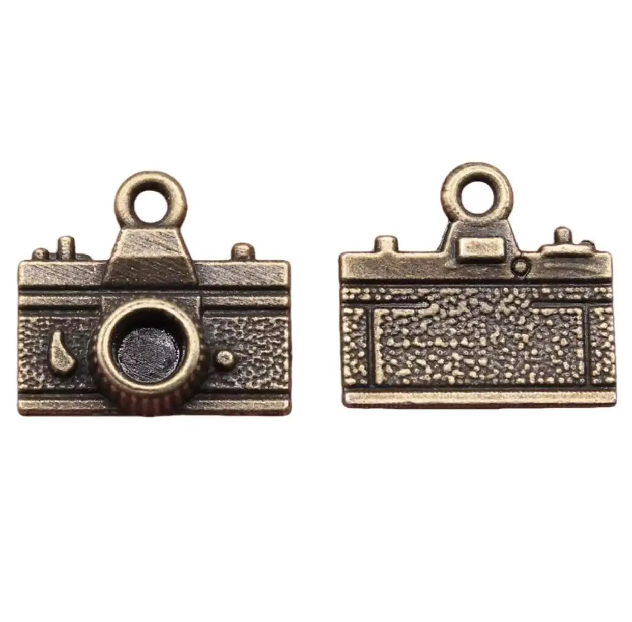 

20pcs 15*14mm Vintage camera design pendants for handmade Zinc alloy metal accessories HW3086