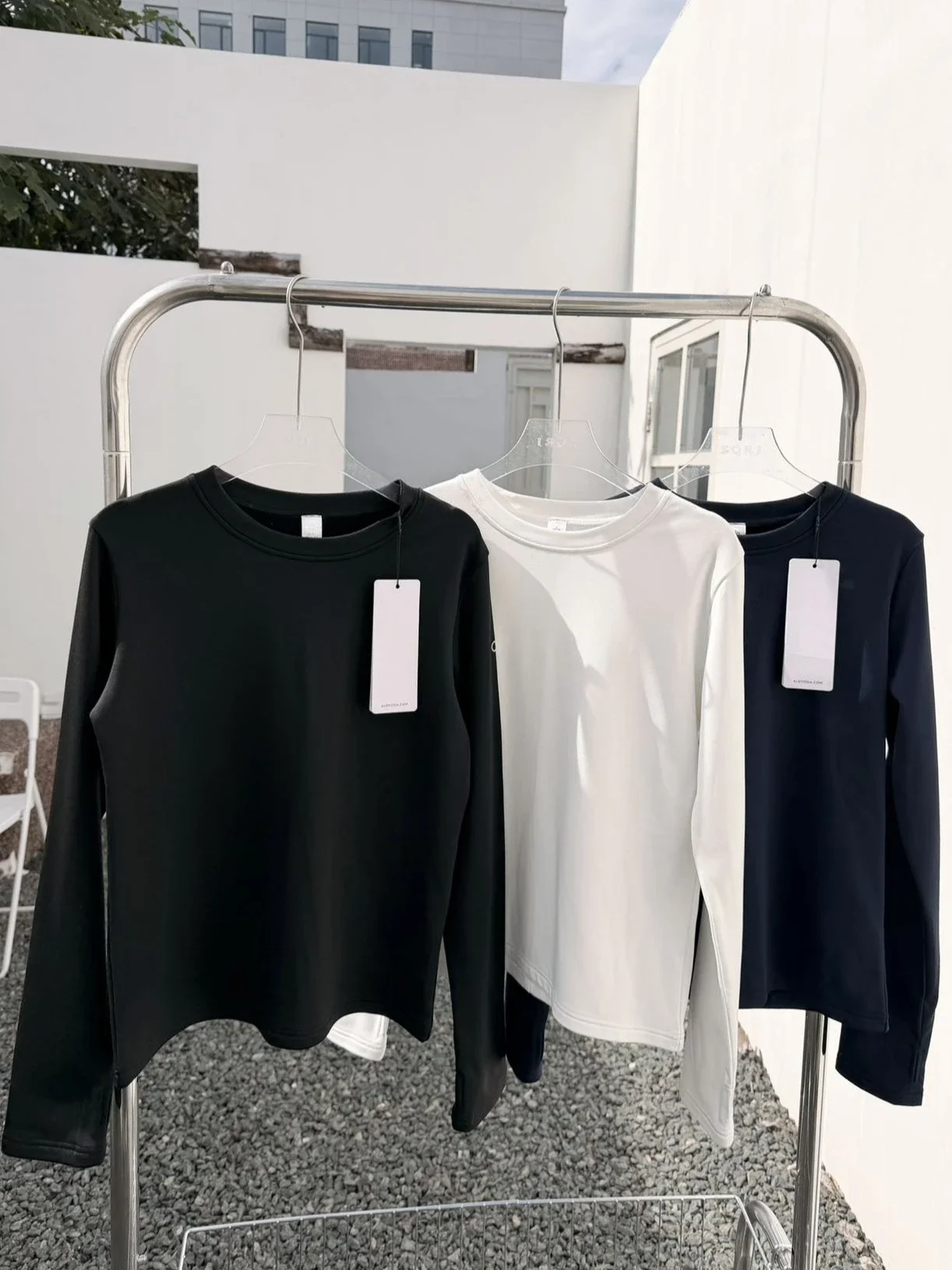 قمصان رياضية نسائية بأكمام طويلة، تي شيرت مرن برقبة دائرية، تي شيرت يوغا علوي للياقة البدنية والجري، سترة نسائية باللون الأسود الداكن #6