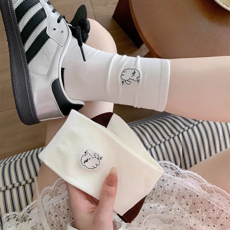 

Color Matching Women Socks Cartoon Cat Embroidery Japanese Kawaii Cute Socks Women Harajuku Streetwear Knitted Cotton Long Socks