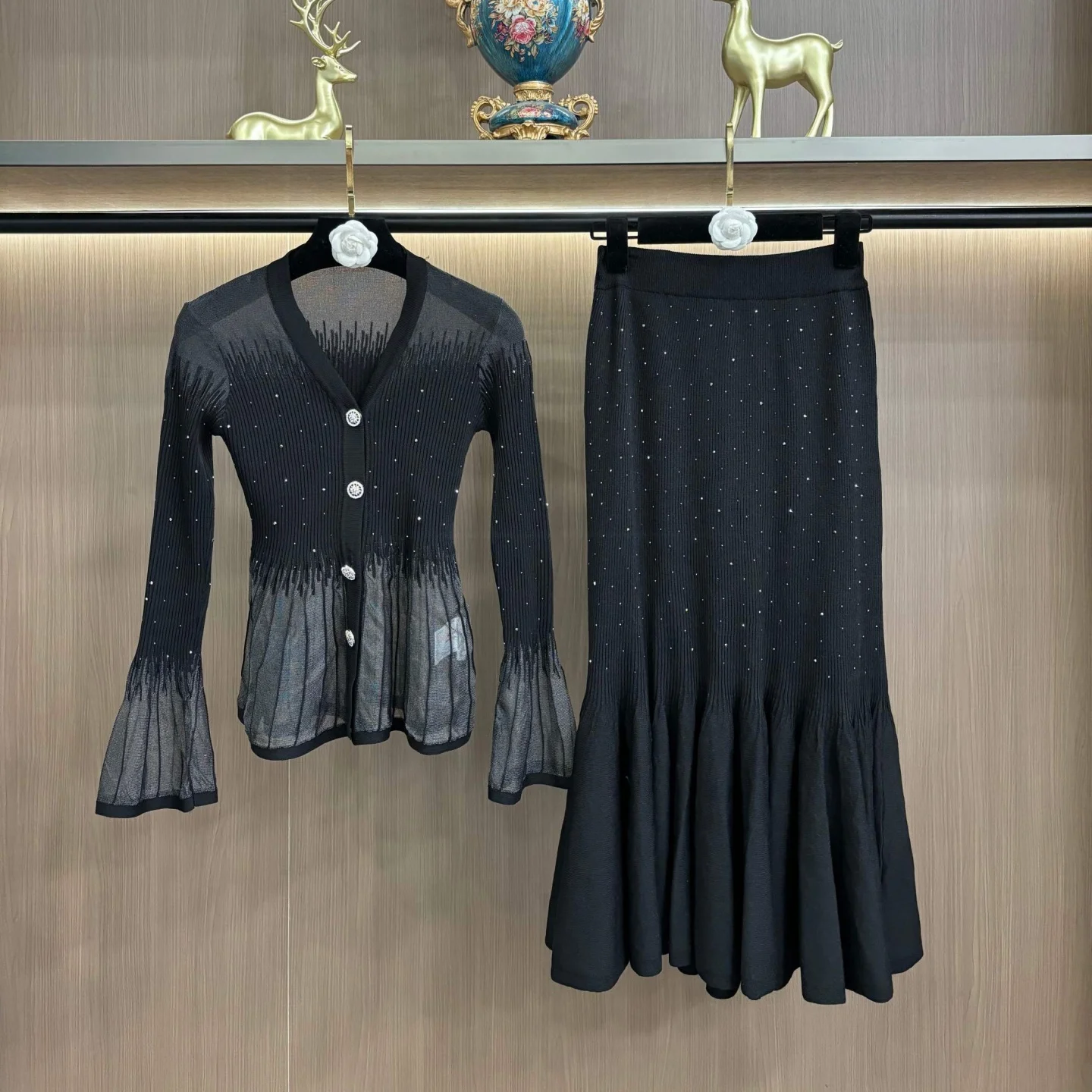 Elegant V-Neck Thin Sparkling Diamond Lace Splice Knitted Cardigan Women's Slim Fit Fish Tail Half Skirt Two-Piece Suit Short...