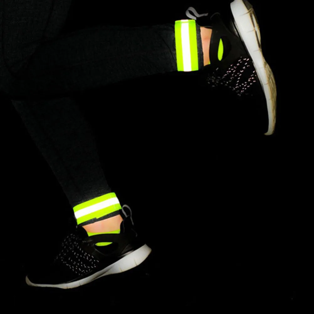 

4pcs Reflective Wristbands Adjustable Lightweight Breathable High Visibility Safety Straps For Night Running Walking Cycling