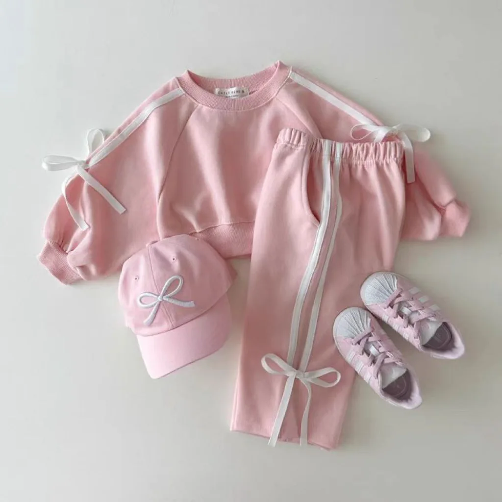 

Autumn Korean 1-5Y Girl 2 Piece Clothing Set Cotton Bow Raglan Sleeve Kid Girl Sweatshirt Suits Loose Baby Girl Pants Tracksuits