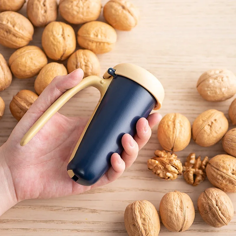 Walnut Clip with Hat, Hazelnut Clip Pliers, Anti Splash Nut Shelling Tool Gadgets for Home