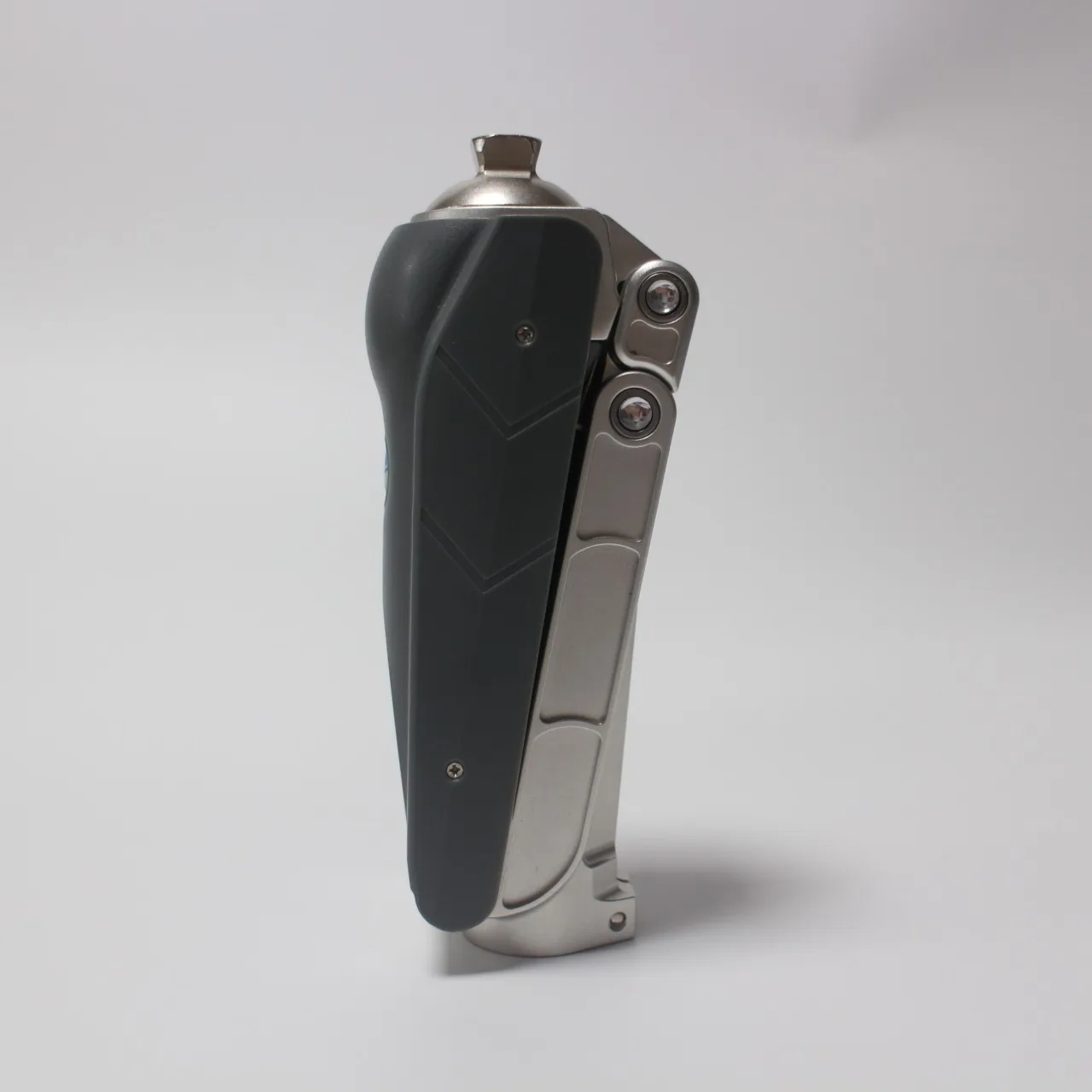 Prosthetic Leg Geometric Knee Joint Fast Handling Efficient Logistics Hydraulic Type for Leg Replacement Reliable