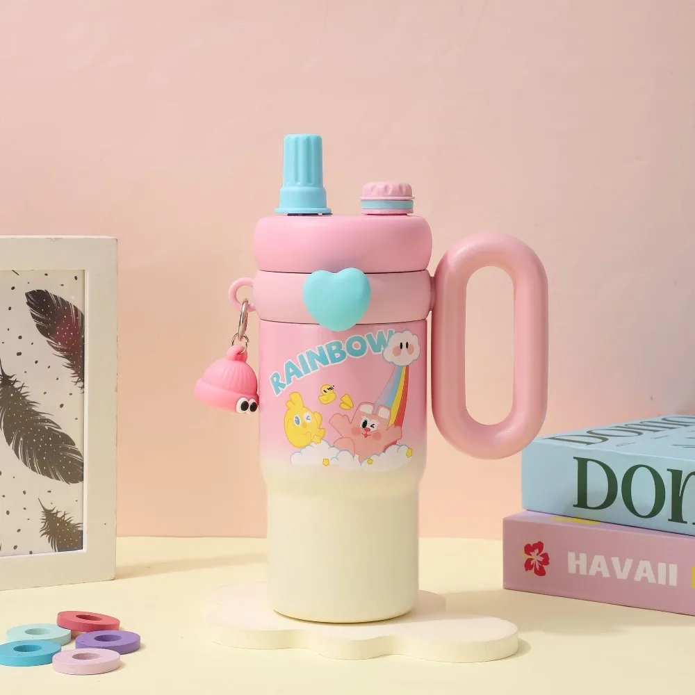 

Stainless Steel Cartoon Doll Straw Thermos Cup 800ml Large Capacity Sport Thermos Bottle with Handle with Pendant
