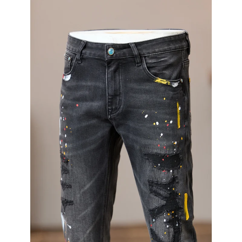 

Мужские джинсы с принтом краски осенью 2025, модный бренд, уличный ретро, американский стиль, приталенный крой, рваные брюки с маленькими штанинами