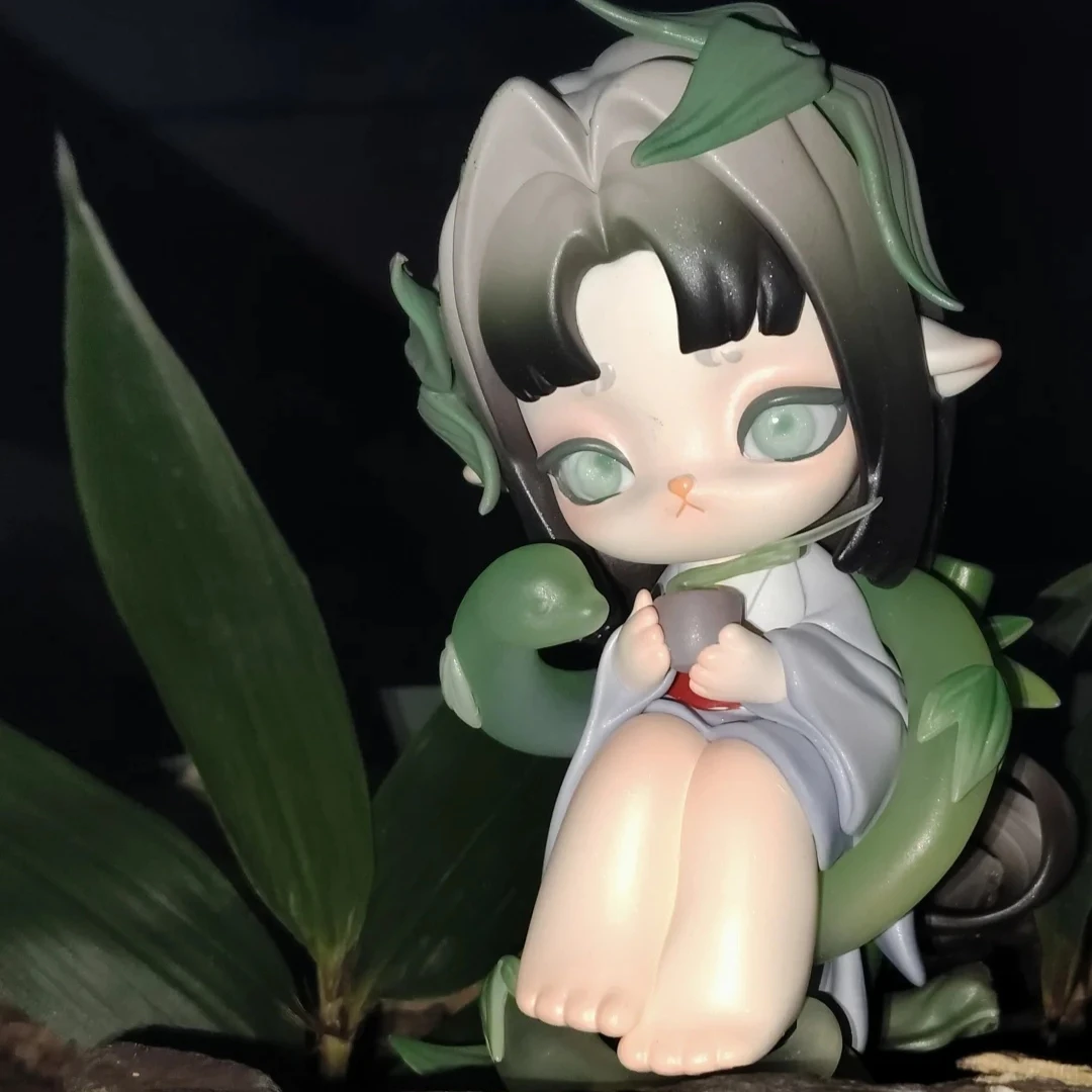 

Ninimo Seasonal Whisperin The Clouds Series Blind Box Mystery Box Caixa Caja Dolls Trendy Toy Desktop Ornament Christmas Gifts