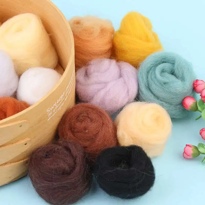 10 G DIY Wool Roving Needle Felting 8 Colors Wool Felting Fibre Handmade Material For Beginners Needle Felting Product Making