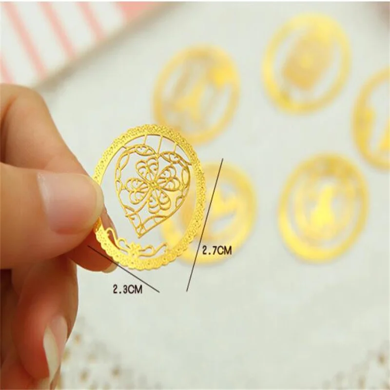 1PCS Korean Stationery Retro Animals Lace Metal Bookmark Creative Rotundity Exquisite Mini Hollow Book