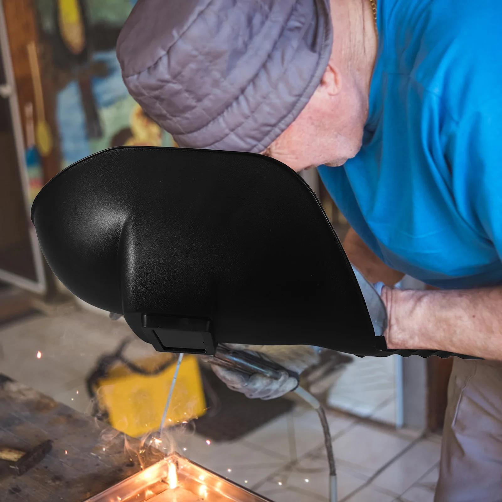 

Electric Welding Auto-Darkening Handheld Mask For Cutting Grinding High-Definition Lens Lightweight Protection Face