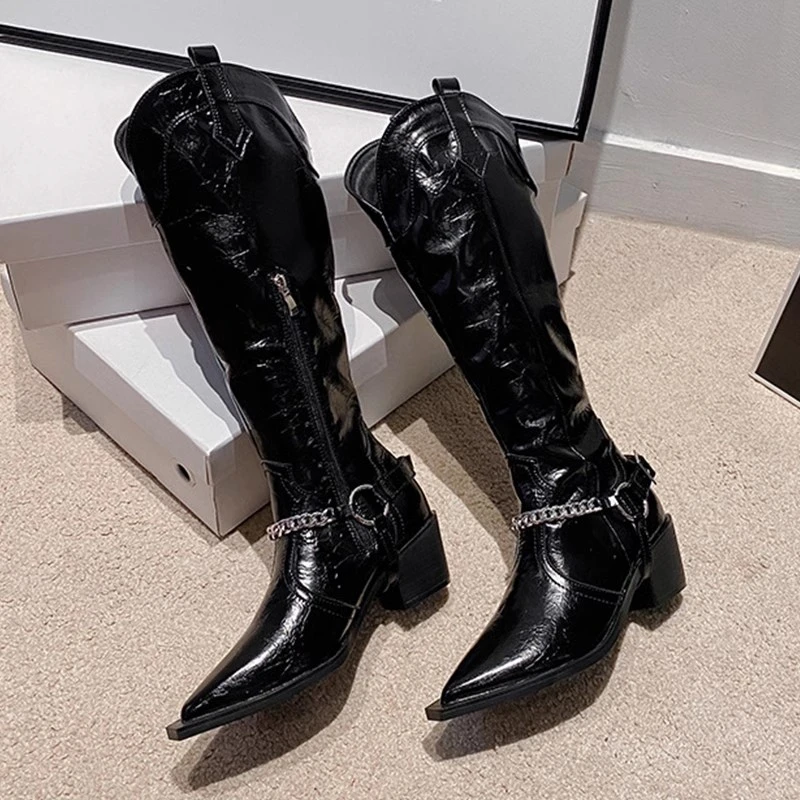 But Knee-length Boots Female 2023 Fall New British Style Thick Heel Chain Pointed Head V Mouth Western Knight High Boots