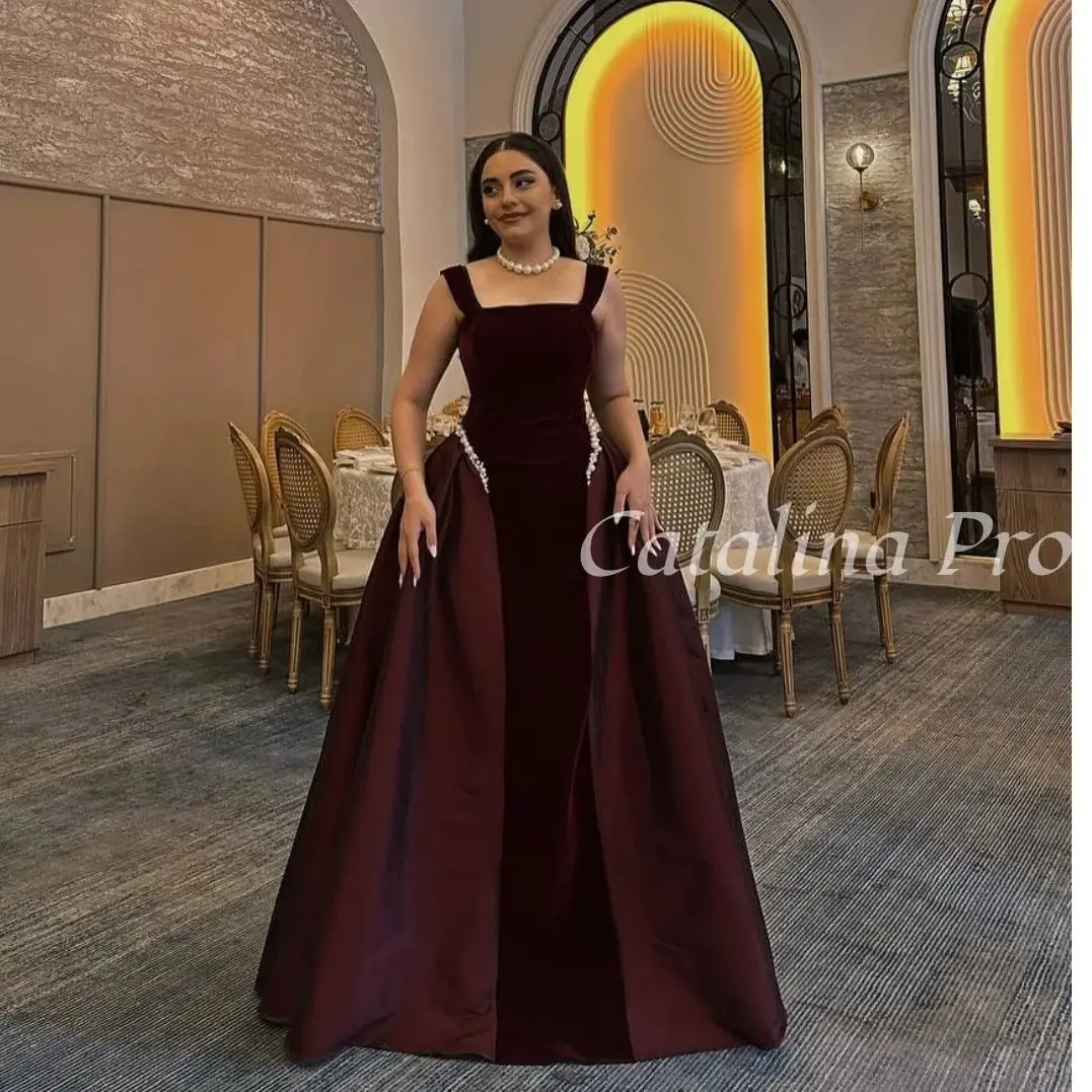 

Elegant Strapless Prom Dress Beads Crystal Evening Dresses Arabia Customized Red Dubai Ball Gown Wedding Dresses 2025