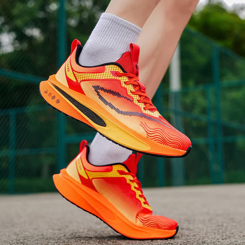 Carbon Plate Running Shoes Men Anti Slip Athletic Sports Shoes Breathable Walking Shoes Professional Marathon Men Women Sneakers